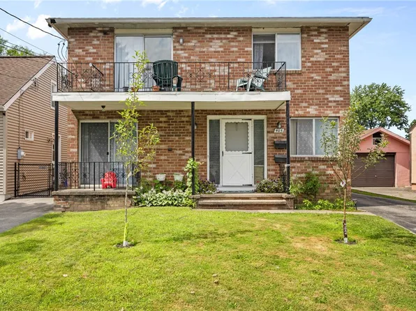 405 Garfield Ave, East Rochester, NY 14445