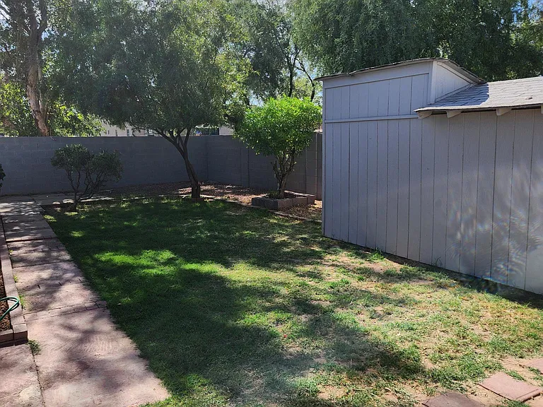 8952 W Indianola Ave — Photo 9