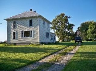 1431 Gillis Rd, Malta, IL 60150