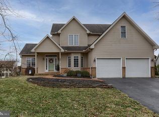 37 Oak Knoll Cir #L-0044, Lebanon, PA 17042