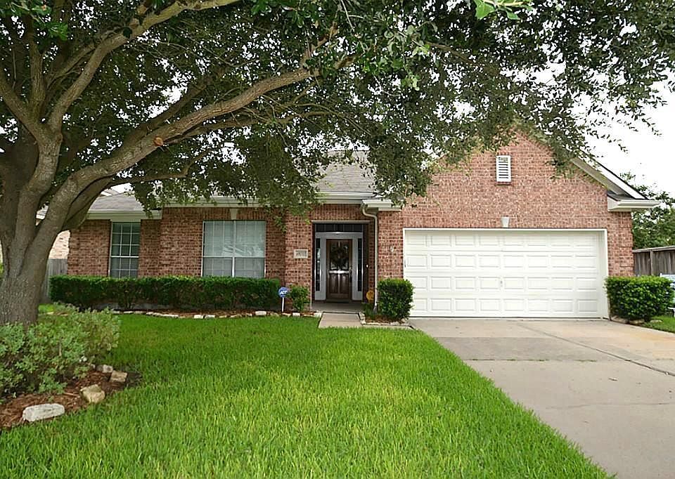 1st image of 19727 Golden Willow Dr