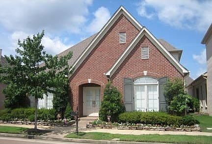 1st image of 1875 Laurel Ln