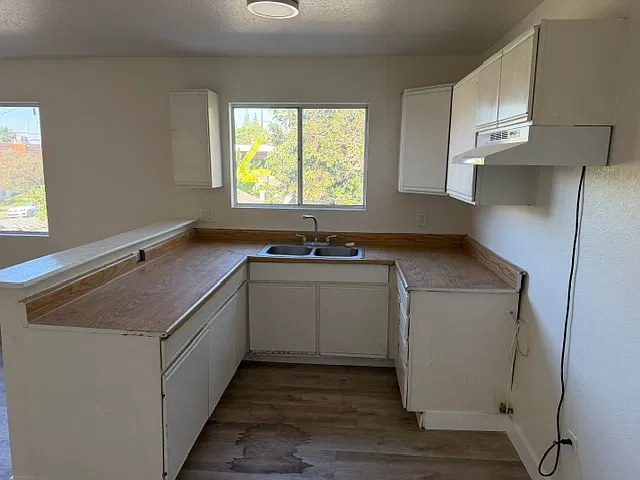 3 bed, 1100 sqft, $2,800 — Photo 3