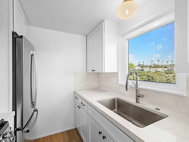 213 Avenida Lobeiro — Photo 8
