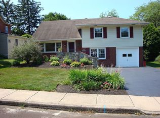 218 S 8th St, North Wales, PA 19454