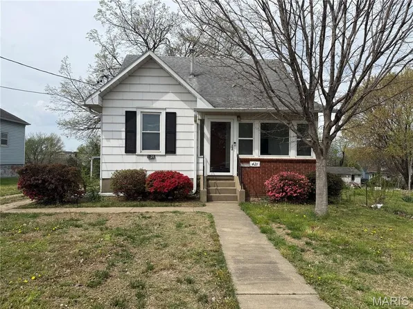 421 Koch Ave, Cape Girardeau, MO 63703