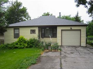 3614 N 60th St, Omaha, NE 68104