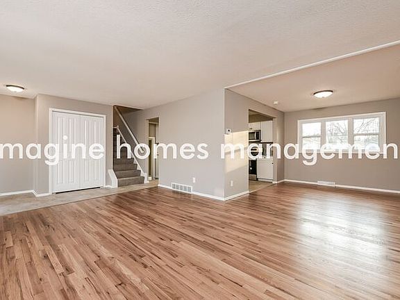 2nd image of 6595 Edgemoor Ave