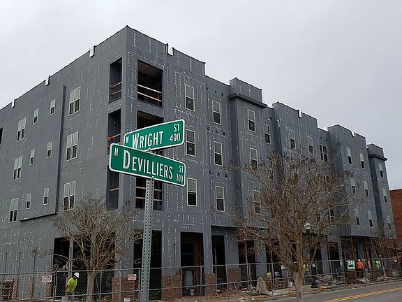 3rd image of 623 W Wright St