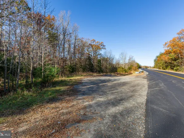 4800 Guinea Station Rd, Fredericksburg, VA 22407