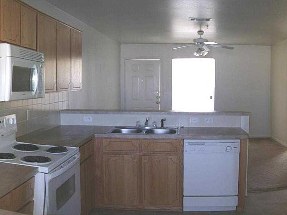 5th image of 3805 Turner Ave APT D