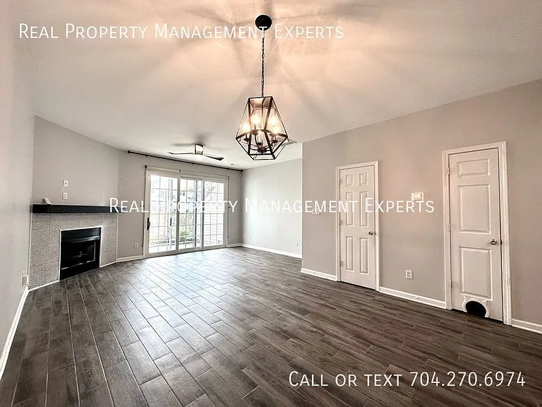 1318 Anthem Ct — Photo 11