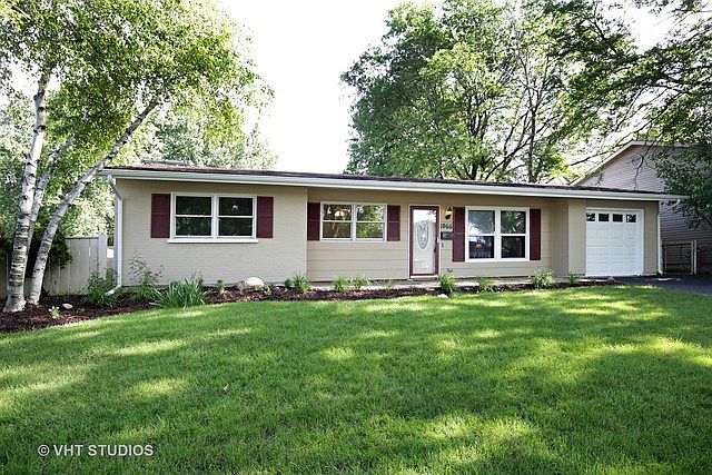 1st image of 1066 Parkview Dr