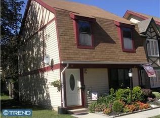 16 Coventry Ct, Clementon, NJ 08021