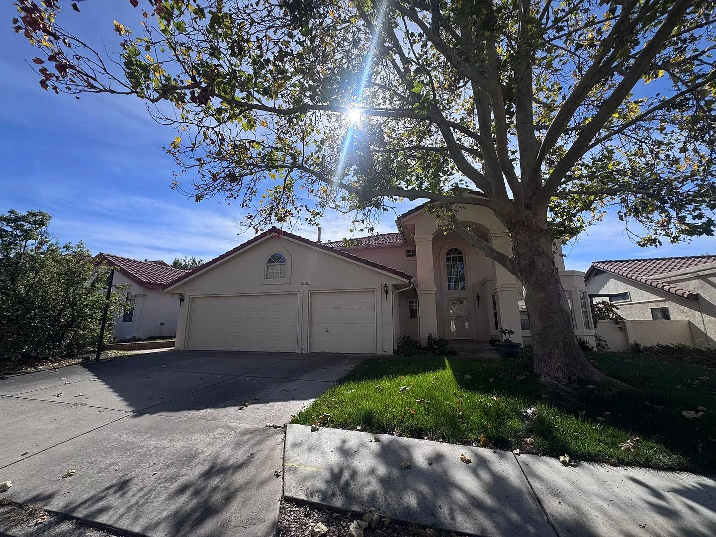 Wonderful La Cueva Oeste Garden Home! — Photo 2