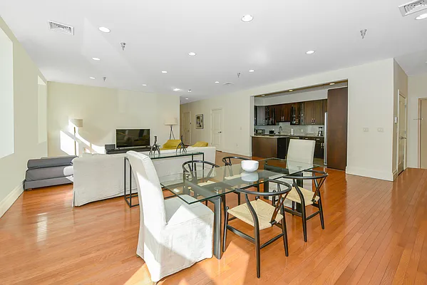 Rented by Sapo Group | media 41
