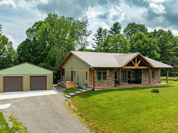 2nd image of 271 Laurel Way