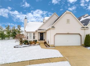 921 Devonwood Dr, Wadsworth, OH 44281