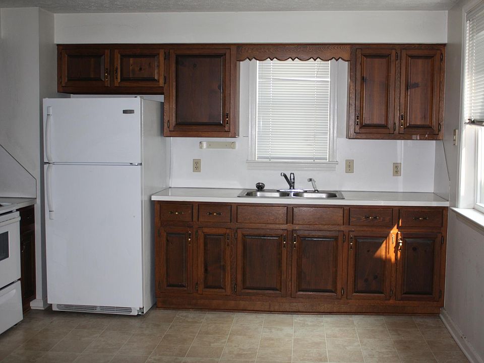 2nd image of 853 E 11th Ave #B