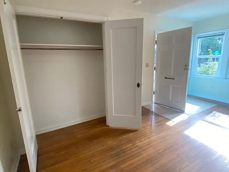 3203 SE Gladstone St — Photo 6