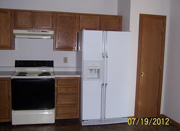 4th image of 8433 Country Meadows Dr