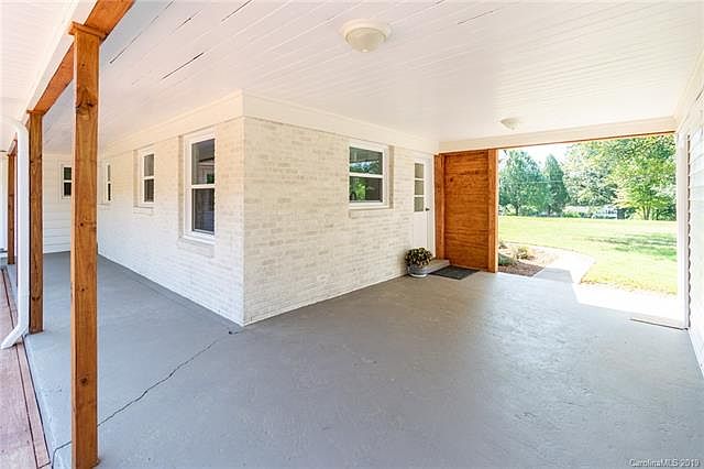 1st image of 3598 Hickory Hwy