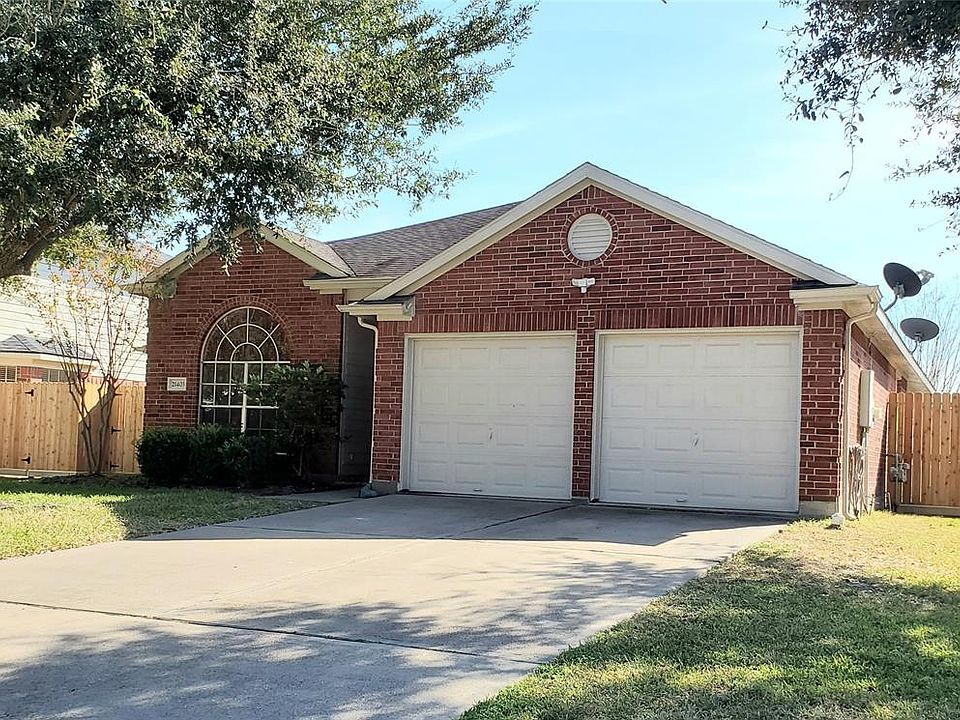1st image of 21403 Rose Hollow Ln