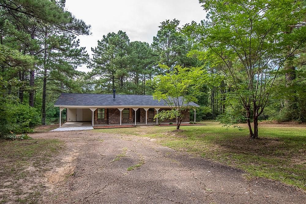 111 Laura Dr, Pollock, LA 71467 | Zillow