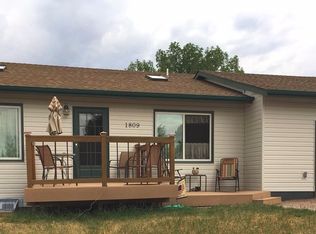 1809 Sharp Dr, Rapid City, SD 57703
