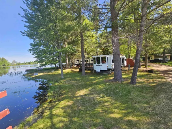 2221 Grass Lake Ave #160 & 161, Harrison, MI 48625