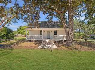 519 Main St, Newton, TX 75966