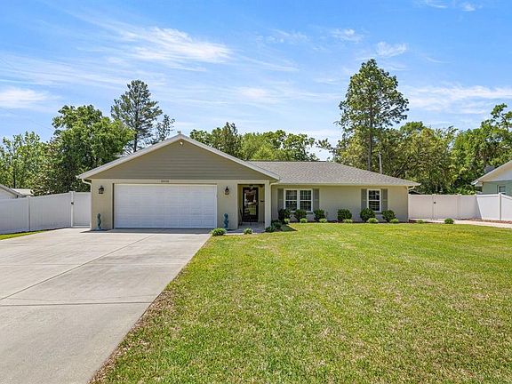 3rd image of 20430 SW 80th Place Rd