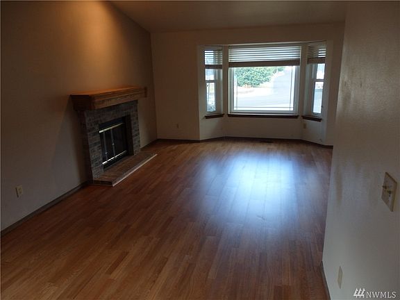 5th image of 8902 125th Street Ct E