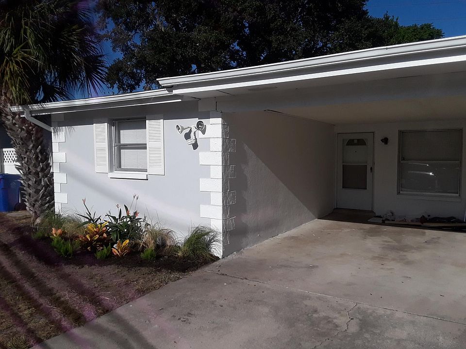 1st image of 608 Dogwood Ct
