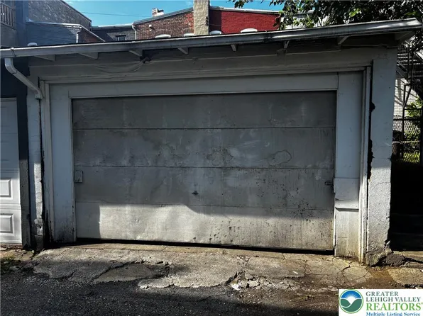 518 W Tilghman St, Allentown, PA 18102