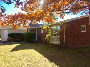 16 Maryland Rd, Plattsburgh, NY 12903