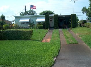 540 Mentone Rd, Lake Worth, FL 33462