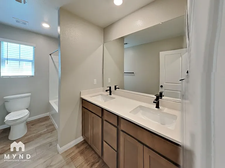 4188 Silver Torch Ave — Photo 17