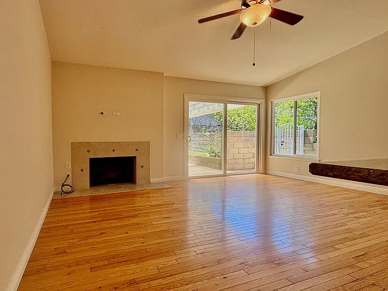 21536 Carriso Rd — Photo 9