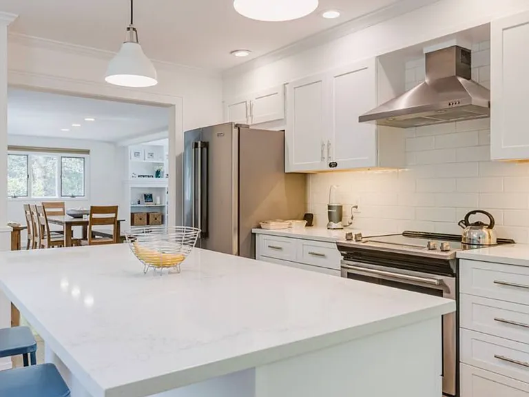 10 Scallop Ave — Photo 9