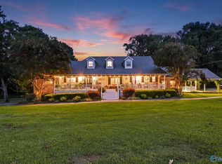 316 Mayberry Ln, Arab, AL 35016