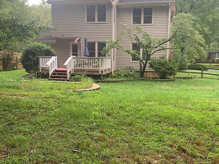 2412 Quaker Landing Rd — Photo 25