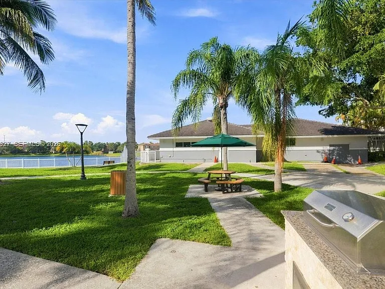 8660 SW 212th St #306 — Photo 25