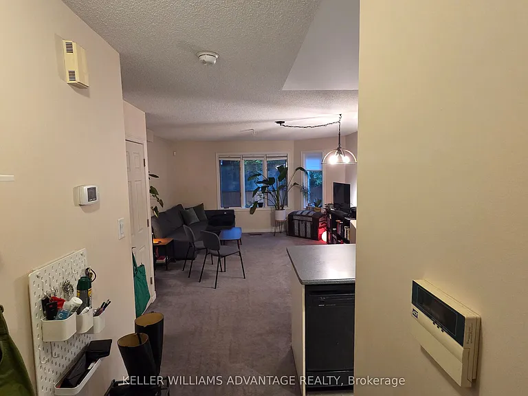 217 Saint George St #37 — Photo 5