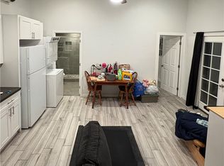 1531 W Palais Rd, Anaheim, CA 92802