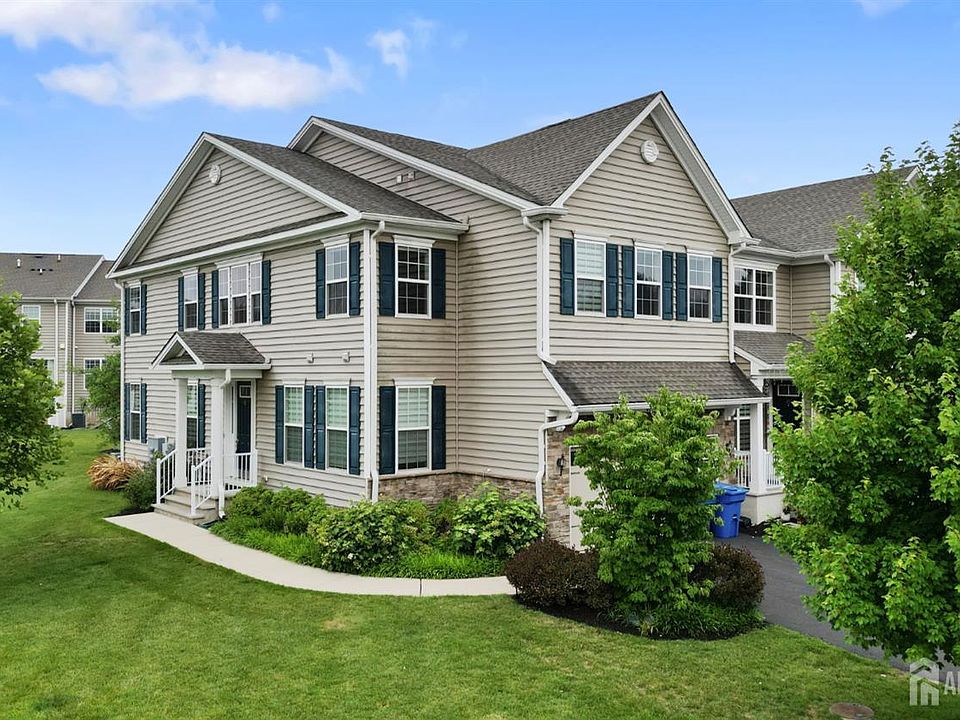 1st image of 47 Begonia Ln
