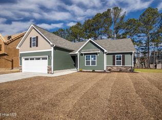 2205 Rhinestone Dr, Winterville, NC 28590