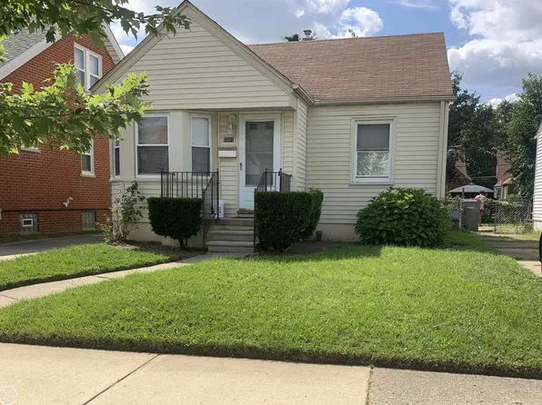 5501 Kenilworth St, Dearborn, MI 48126