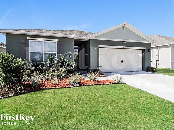 2nd image of 819 Guadalupe Dr