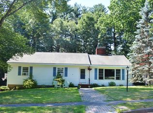 6 Alexandra Rd, Lynnfield, MA 01940